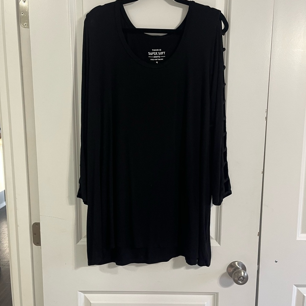 Torrid Black Long Sleeve Top with Ladder Detail